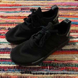 Adidas NMD_R1 Molded Stripes Low Top Sneakers Black Men Size 9